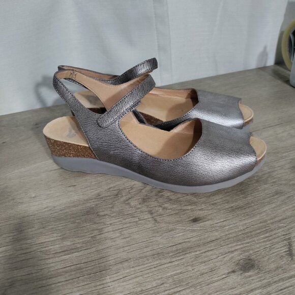 Dansko Shoes - Dansko Marcy Women's Sandals, Pewter Metallic Silver Size 41 US 11
